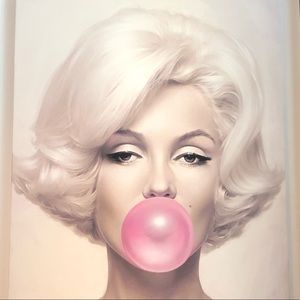 Meet your Posher, Maggie